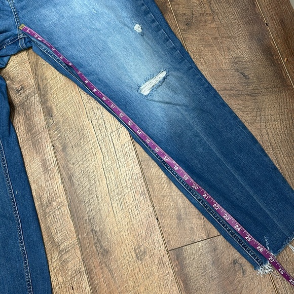 Old Navy Rockstar super skinny jeans - Picture 5 of 7